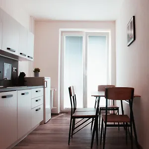  Apartament Zarohem 2 Bedrooms In Center With Balcony Czechy